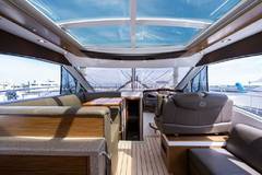 2013 CRUISERS YACHTS 45 Cantius "NEXT CHAPTER" photo 6