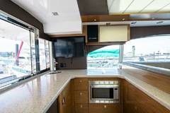 2013 CRUISERS YACHTS 45 Cantius "NEXT CHAPTER" photo 8