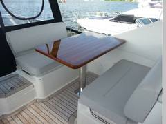 2017 SEA RAY L590 Fly "RIVIERA II" photo 6