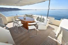 1997 FERRETTI YACHTS 80 "SANTA MARIA III" photo 4