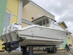 2020 PURSUIT BOATS 355 "NEW LISTING" photo 6