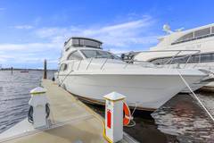 2007 HATTERAS "UNSTABIL" photo 2
