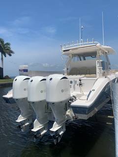 2017 PURSUIT BOATS S 408 "NO OFF SEASONS SPORTS" photo 4