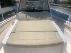 2017 PURSUIT BOATS S 408 "NO OFF SEASONS SPORTS" photo 9