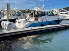 2021 TIARA YACHTS 43 LE "SEADATED" photo 4