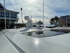 2021 TIARA YACHTS 43 LE "SEADATED" photo 8