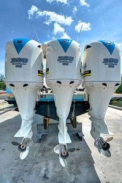 2008 INTREPID POWERBOATS INC. 37 "NEVER GIVE UP" photo 8
