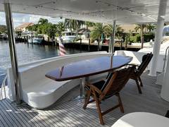 2001 PRESIDENT YACHTS 100 Motor Yacht "GLEN ELLEN" photo 7