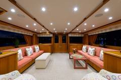 2001 BURGER BOAT COMPANY Enclosed Bridge Sportfish "DREAM CATCHER" photo 3