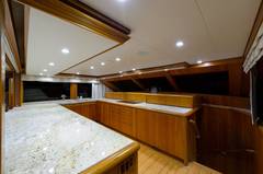 2001 BURGER BOAT COMPANY Enclosed Bridge Sportfish "DREAM CATCHER" photo 5