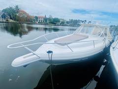 2008 INTREPID POWERBOATS INC. 390 Sport Yacht "-" photo 4