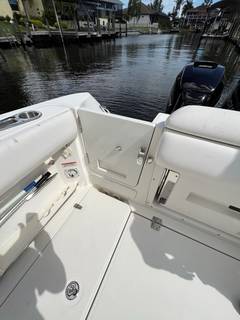 2013 BOSTON WHALER 370 Outrage "-" photo 6
