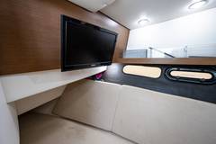 2016 SEA RAY 350 SLX "IRISH EYES III" photo 2