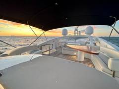 2005 SUNSEEKER 82 Yacht "BELLA" photo 4