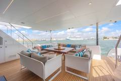 2019 HORIZON YACHTS FD87 "BELLA TU" photo 8