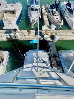 1997 VIKING 43 Convertible "VINITO" photo 9
