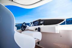 2026 RAFFLES AY68 Flybridge "AQUITALIA 68" photo 6