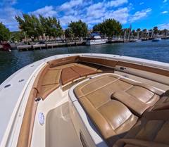 2018 SCOUT BOATS 380 LXF "-" photo 6