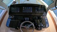 2018 SCOUT BOATS 380 LXF "-" photo 8