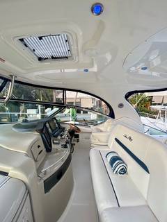 2005 SEA RAY 420 Sundancer "SOUTHSIDE" photo 9