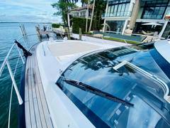 2010 SUNSEEKER Predator 60 "ESSENCE" photo 7