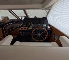 2004 TIARA YACHTS 5200 Sovran Salon "-" photo 6