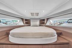 2019 BENETEAU "2019 40' BENETEAU GRAN TURISMO" photo 8