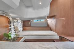 2019 BENETEAU "2019 40' BENETEAU GRAN TURISMO" photo 9