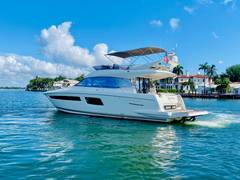 2015 PRESTIGE 500 "KNEE DEEP" photo 9