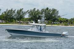 2017 REGULATOR 41 CC "HUNG OVER" photo 1