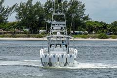 2017 REGULATOR 41 CC "HUNG OVER" photo 7