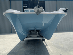 2021 TWIN VEE 28 GFX "SALINE SOLUTION" photo 6
