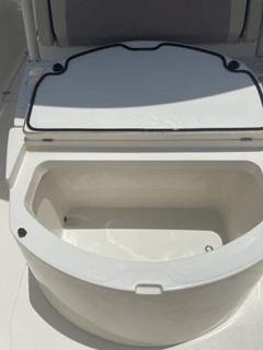2016 COBIA 344 Center Console "2016 COBIA 344 CENTER CONSOLE" photo 9