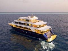 2017 CUSTOM 142  LUXURY SAFARI YACHT "2017 SAFARI YACHT 142 CUSTOM" photo 1