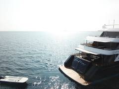 2017 CUSTOM 142  LUXURY SAFARI YACHT "2017 SAFARI YACHT 142 CUSTOM" photo 7