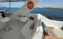 1998 HATTERAS 92 "DAY DREAM IV" photo 4