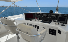 1998 HATTERAS 92 "DAY DREAM IV" photo 6