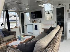 1998 HATTERAS 50 Sport Deck "SUMMER SOLSTICE" photo 4