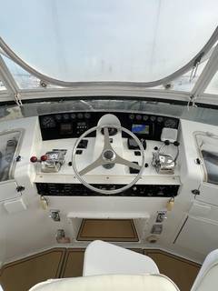1998 HATTERAS 50 Sport Deck "SUMMER SOLSTICE" photo 8