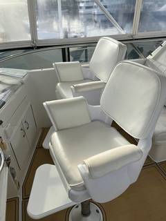 1998 HATTERAS 50 Sport Deck "SUMMER SOLSTICE" photo 9