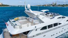 1999 AZIMUT YACHTS "ENDLESS SUN" photo 2