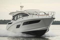 2016 SEA RAY 400 Sundancer "2016 40' SEA RAY 400 SUNDANCER" photo 2