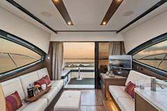 2016 SEA RAY 400 Sundancer "2016 40' SEA RAY 400 SUNDANCER" photo 9