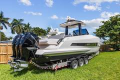 2023 ASTONDOA 377 Coupe Outboard "-" photo 4