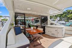 2009 AZIMUT YACHTS 68S "BLIND SQUIRREL" photo 5