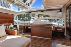 2009 AZIMUT YACHTS 68S "BLIND SQUIRREL" photo 7