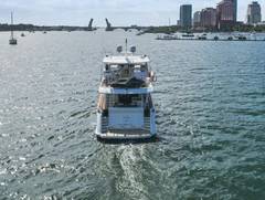 2010 OCEAN ALEXANDER 83E "OA" photo 6