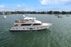 2010 OCEAN ALEXANDER 83E "OA" photo 9