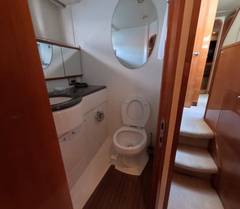 2003 VIKING PRINCESS 68 SPORT CRUISER "PYRAMID" photo 4