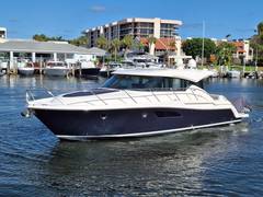 2016 TIARA YACHTS 44 Coupe "IT'S FOR YOU TOO" photo 1